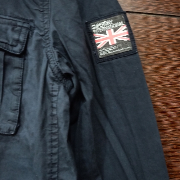 Superdry - Picture 3 of 7